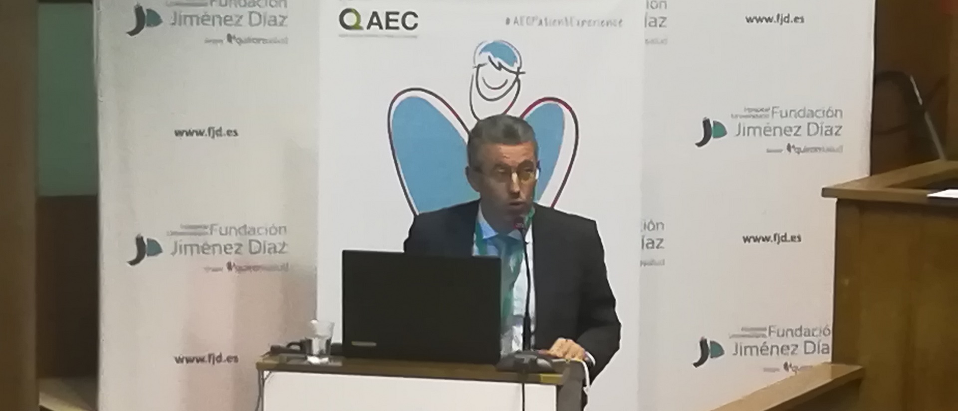 Pedro Serrera, subdirector de Fraternidad-Muprespa, durante su intervención