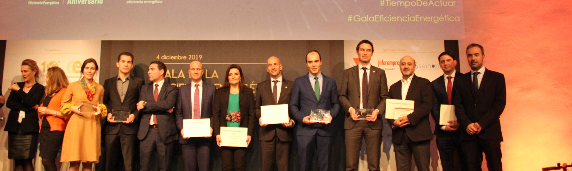 Foto de grupo de los premiados