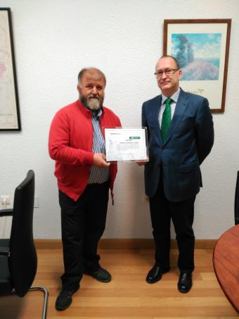 Entrega diploma Bonus Fraternidad-Muprespa Bodega Tierra Aranda