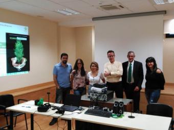 Ponentes y trabajadores durante la jornada en Murcia 