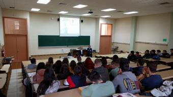 La ponencia tuvo lugar en la Facultad de Relaciones Laborales 