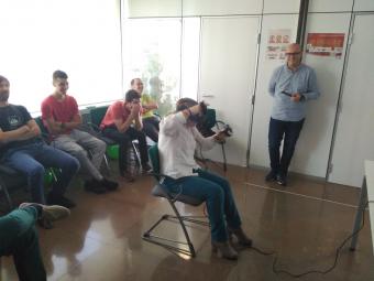 Trabajadores de Gea Refrigeración Ibérica en Granollers, durante el curso de seguridad vial laboral