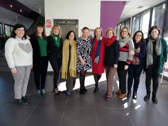 El equipo de trabajo que ha elaborado el documento está formado íntegramente por mujeres provenientes de diferentes asociaciones