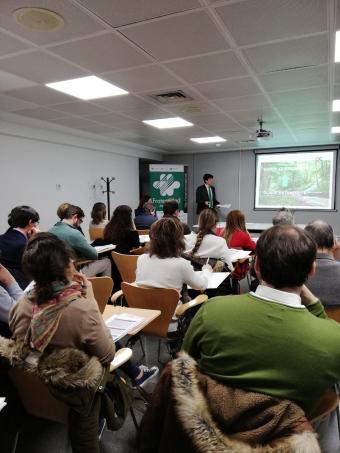 Aquesta estratègia intenta deixar de banda 0 accidents, per centrar la nostra atenció a realitzar una feina amb 0 danys a la salut.