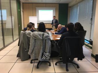 El tècnic de Prevenció de Riscos Laborals Diego Alejandre va ser l'encarregat d'impartir el curs