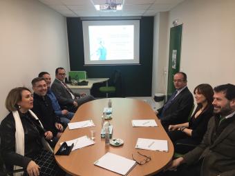 Jardunaldian, datuen transferentziarekin lotutako alderdi guztiak azaldu ziren bai prebentzio-zerbitzuei, bai elkartutako enpresetako edo kanpoko osasun-langileei.