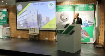 Elena López Eusebio, gerente del Hospital Fraternidad-Muprespa Habana