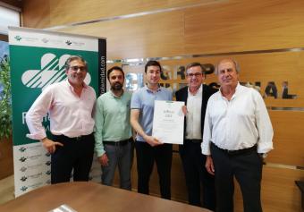 El diploma reconoce el esfuerzo realizado por parte de la empresa para combatir la siniestralidad laboral y fomentar la prevención de riesgos