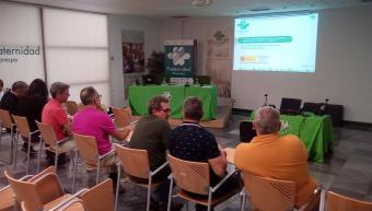 Los asistentes se mostraron muy interesados durante la celebración de los talleres