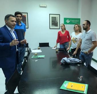 Los asistentes, durante un momento de la celebración de la jornada