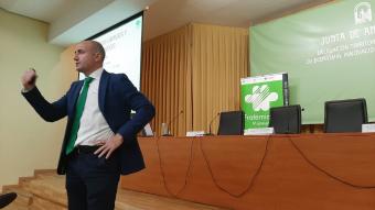 Momento de la exposición de Rafael Delgado 