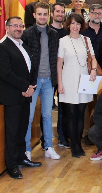 Mozo fisioterapeuta da localidade formarase con prácticas laborais na delegación da Mutua