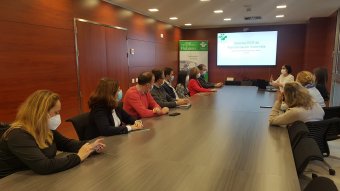 Los asistentes durante la presentación de Olvido Arenas