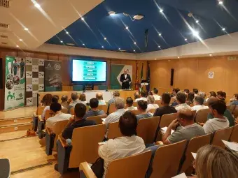 Rafael Delgado durante su ponencia