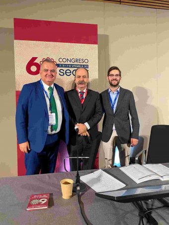 Dr. José I. Mora Blanco, Dr. José R. García López (presidente de SETLA) y Dr. David Rodríguez López (vocal SETLA)