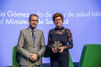 Antonio Díaz Ruíz, presidente de AESPLA, Montserrat García, jefa del Área de Salud Laboral del Ministerio de Sanidad
