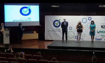 Natalia Fdez. Laviada, Quinton enpresaren ordezkariekin batera