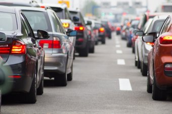 coches en carretera