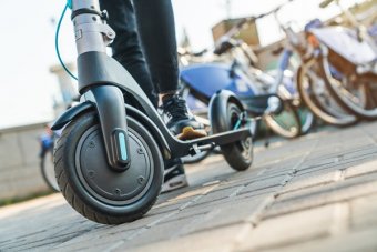 patinete y bicicleta