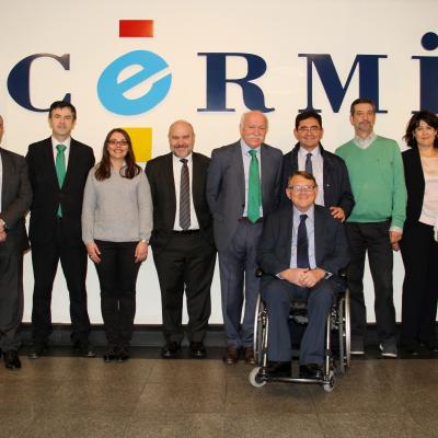 Foto de familia en el CERMI