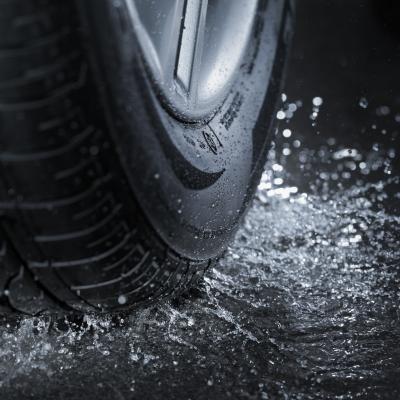 Los neumáticos son clave como elemento de seguridad activa