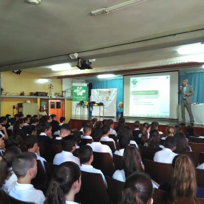 Fraternidad-Muprespa imparte una charla en el Colegio Marpe Altavista de Las Palmas