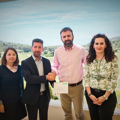 Fraternidad-Muprespa entrega el diploma Bonus 2014 a la empresa Son Vida Golf, S. L. Unipersonal