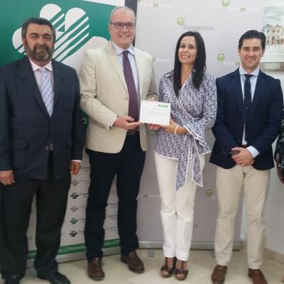 Fraternidad-Muprespa entrega en Sevilla el Bonus 2014 a la empresa SERVINFORM, S.A.