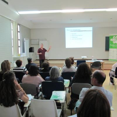 Exploración clínica de la mano en relación a la IT. Interesante jornada organizada en Islas Baleares