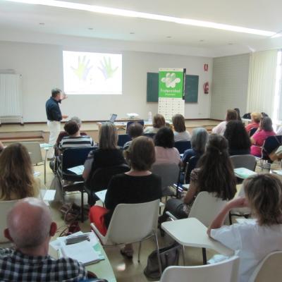 Exploración clínica de la mano en relación a la IT. Interesante jornada organizada en Islas Baleares
