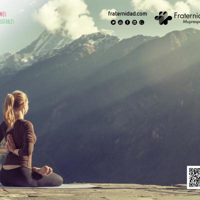 Salvapantallas Empresa Saludable Fraternidad-Muprespa - Yogui aire libre