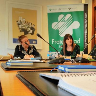 Firma de la adhesión al Pacto Social