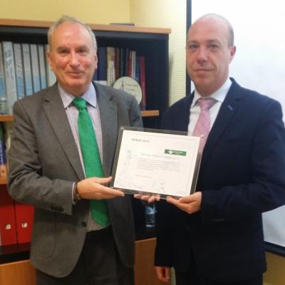 Entrega Bonus empresa de Fraternidad-Muprespa en Granada