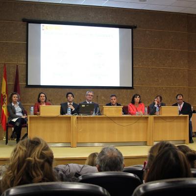 Participamos en una jornada organizada por el Colegio Oficial de Aparejadores y Arquitectos de Guadalajara
