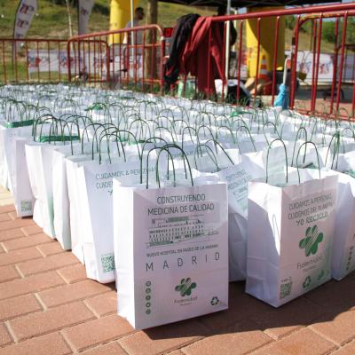 III carrera por la prevención de Fraternidad-Muprespa, bolsas para los participantes