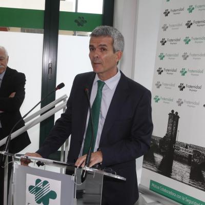 Carlos Macho momento discurso inauguración Fraternidad-Muprespa Arrecife