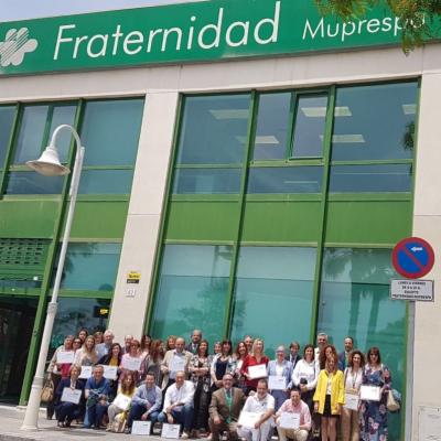Foto de grupo entrega diplomas Bonus 2015 y 2016 Fraternidad-Muprespa de Málaga