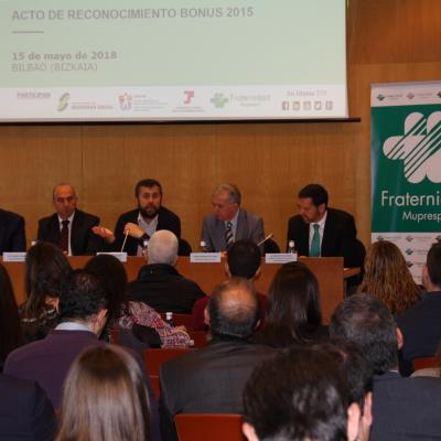 Acto de entrega bonus empresa vizcaya Fraternidad-Muprespa