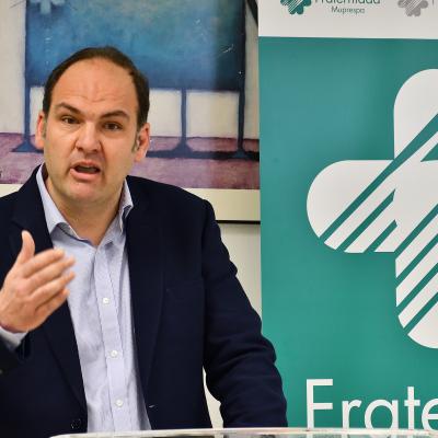 El pasado viernes 27 de abril, Fraternidad-Muprespa Mutua Colaboradora con la Seguridad Social de Ciudad Real, ha celebrado un acto coincidiendo con el 28 de abril Día Mundial de la Seguridad y Salud en el Trabajo. Durante el mismo, se ha conmemorado a los fallecidos por accidente de trabajo durante el 2017 en la provincia. El acto ha sido dirigido por José Luis Agudo director de Fraternidad-Muprespa en la provincia de Ciudad Real, quien ha dado la bienvenida a todos los asistentes al acto. En esta III Edi