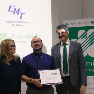 Entrega Bonus 2015 Fraternidad-Muprespa Barcelona a CMT