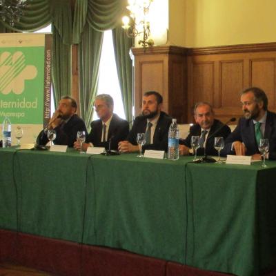 Entrega Bonus Fraternidad-Muprespa Guipuzcoa_Mesa ponentes