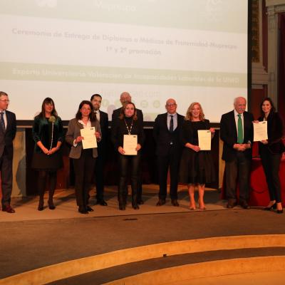 Entrega de diplomas grupo 9