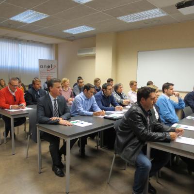 Fraternidad-Muprespa i ANEL celebren una jornada sobre les empreses saludables a Pamplona