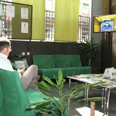 Fraternidad-Muprespa extiende la comunicación digital a su red de centros