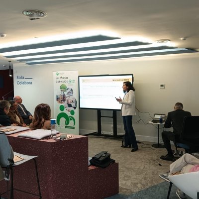 Sofía González, especialista en Tecnología de la automoción y ventas en Renault Vidal de la Peña