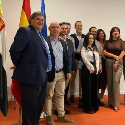 Foto de familia de los ponentes