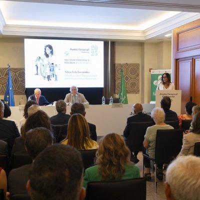 8.- Un momento de la celebración de la Junta