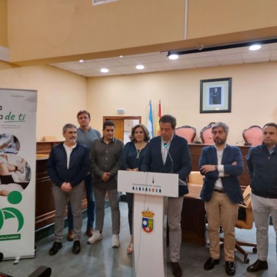 Aurelio Fernandez - Alcalde Lucena lectura de manifiesto