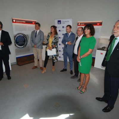 Autoridades y directivos de Fraternidad-Muprespa y AXA durante la inaguración