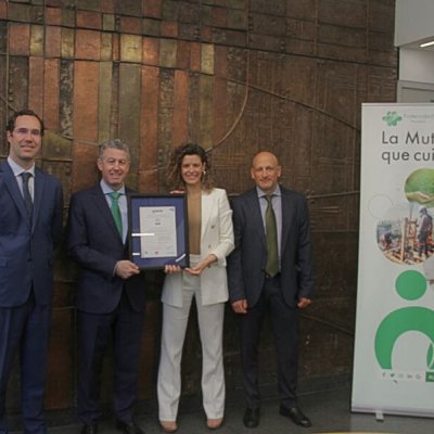 Foto Enrique Megía, Pedro Serrera, Mónica Barroso y José Luis García